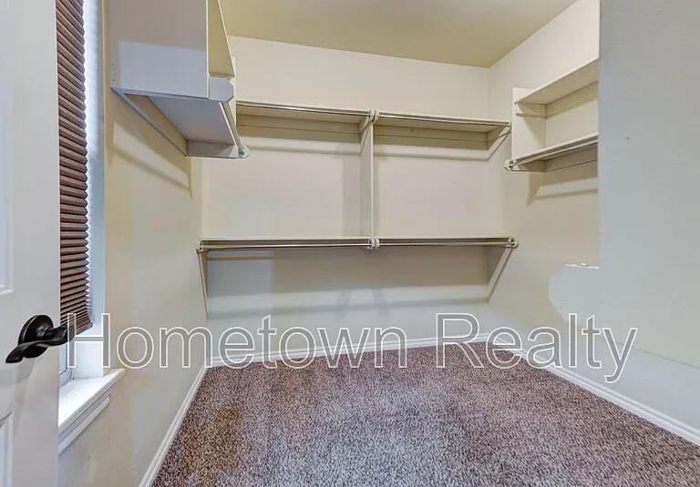 463 S Fretz Ave — Photo 23