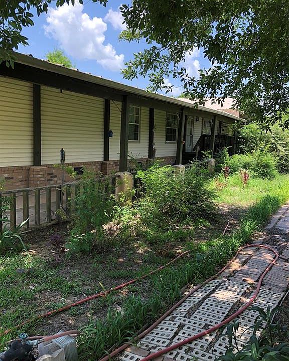 1st image of 108 Crystal Ln