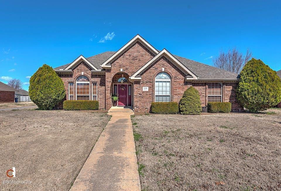 1st image of 3106 Mimosa Way