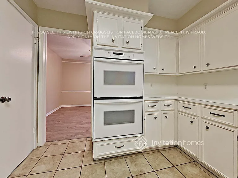 5203 Cobble Ln — Photo 8