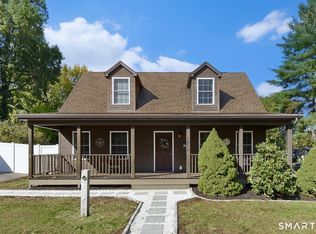 33 Longvue Drive, Wethersfield, CT 06109