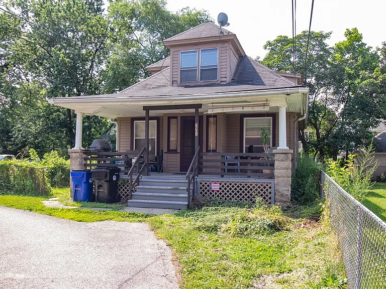 2901 Riverside Ave — Photo 14