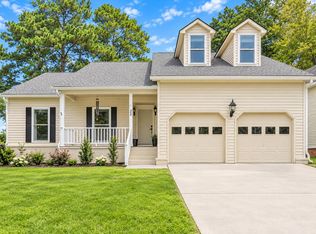 22 Three Pence Ln, Charleston, SC 29414