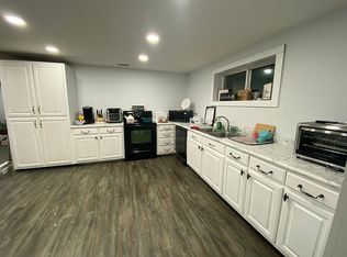 712 Strickland Ave, Blackshear, GA 31516