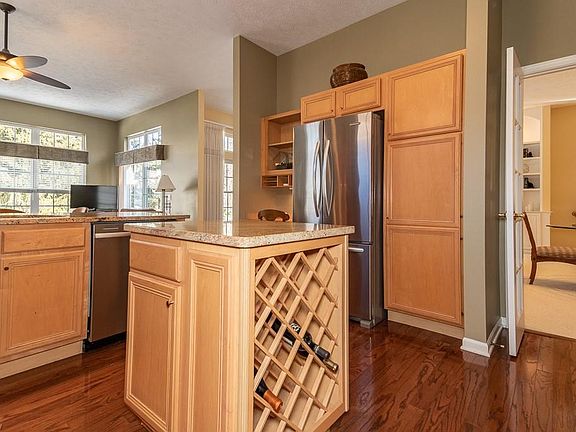4th image of 11322 S Forest Dr #39