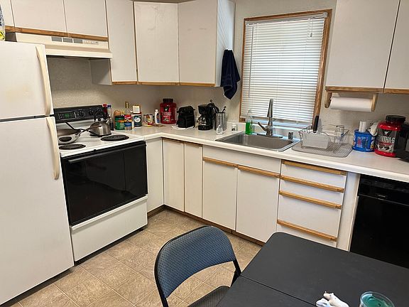 5th image of 19 N Baldwin St #1