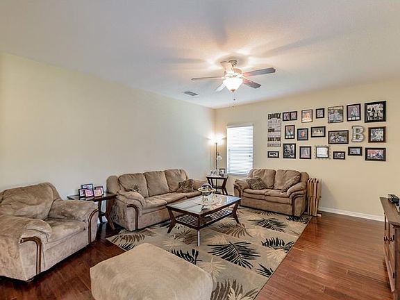 5th image of 2119 Roanoke Springs Dr