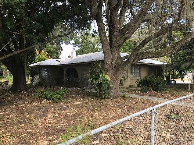 2nd image of 2110 Cocoanut Ave