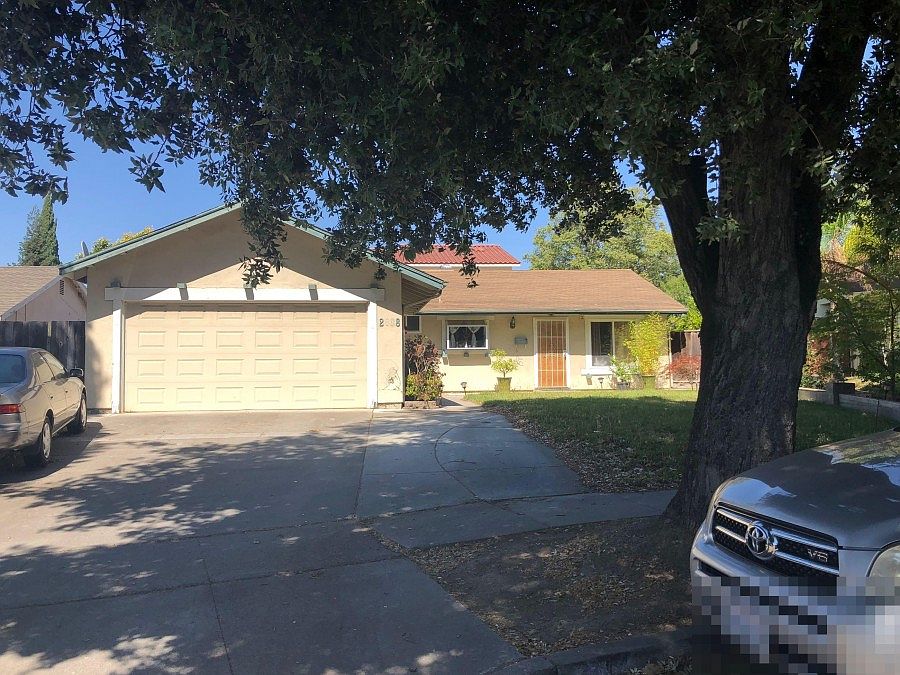 1st image of 2698 Mosswood Dr