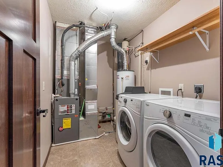 3005 E Buckingham St #3005 — Photo 13