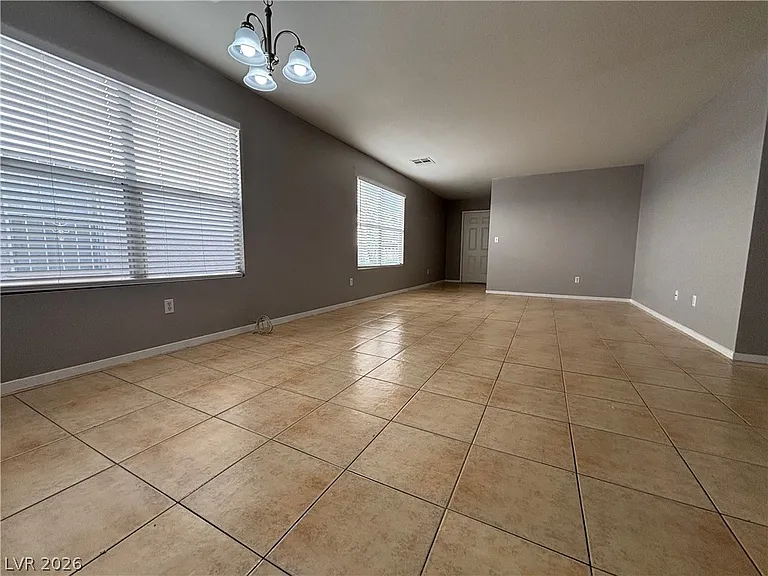 5344 Dawes Ct — Photo 3
