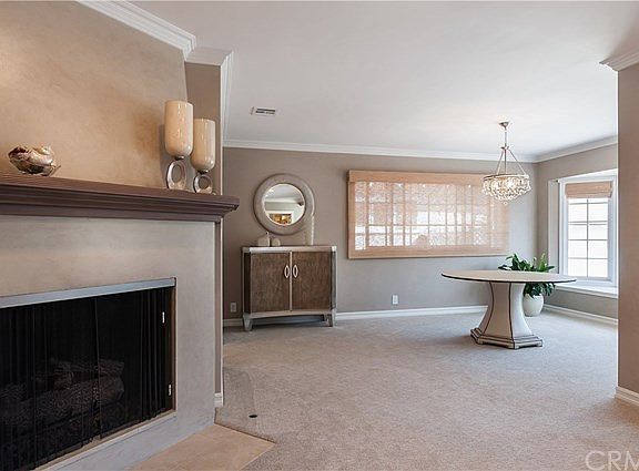 5th image of 448 Avenue E
