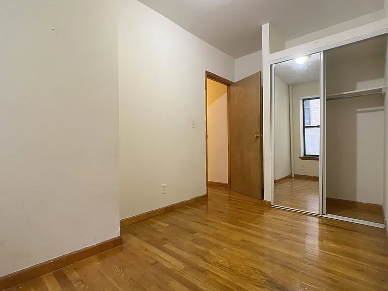 338 E 92nd St #9 — Photo 5