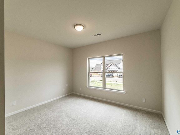 4th image of 203 Primer Ln