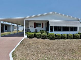 6352 Forest Lake Dr, Zephyrhills, FL 33540