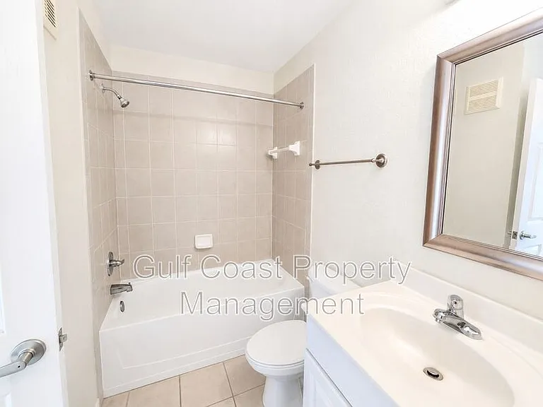 4850 51st St W #2105 — Photo 8