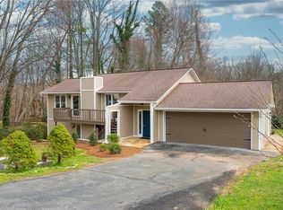5732 Remington Dr, Winston Salem, NC 27104