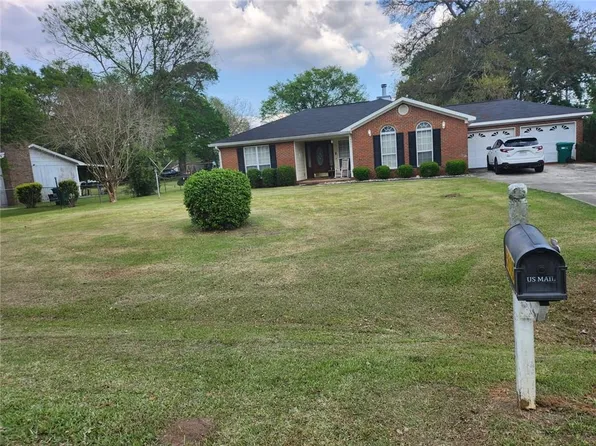 5606 McIver Dr, Albany, GA 31705