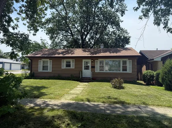 7301 W 113th St, Worth, IL 60482