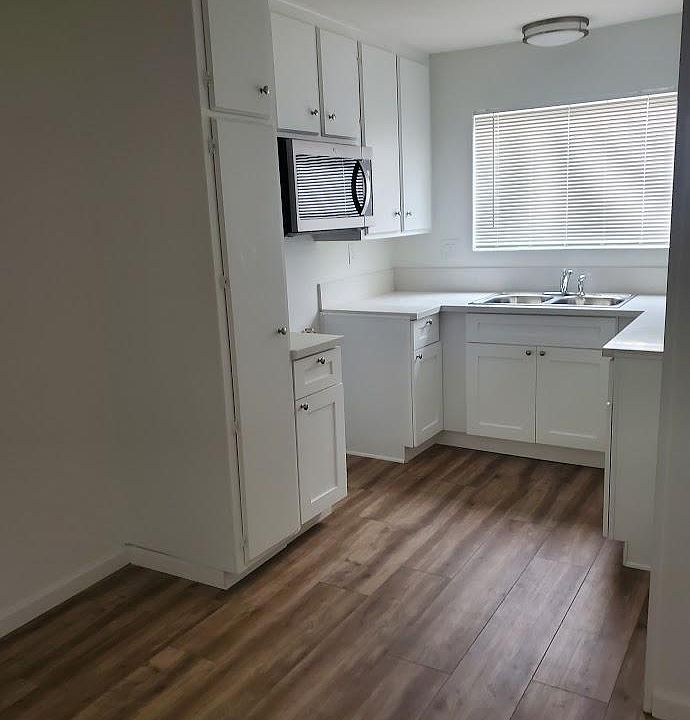 1st image of 3522 Van Dyke Ave APT 3