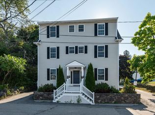 5 Pleasant St APT C, Kittery, ME 03904