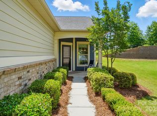 258 Cherrytree Dr, Fort Mill, SC 29715
