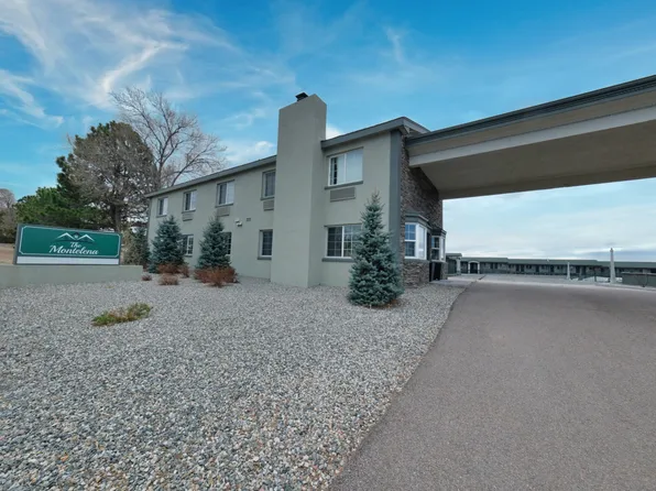 Montelena Apartments