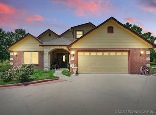 17822 S 44th West Ave, Mounds, OK 74047