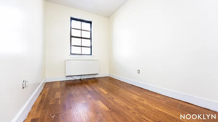 Rented by Nooklyn NYC LLC | media 11
