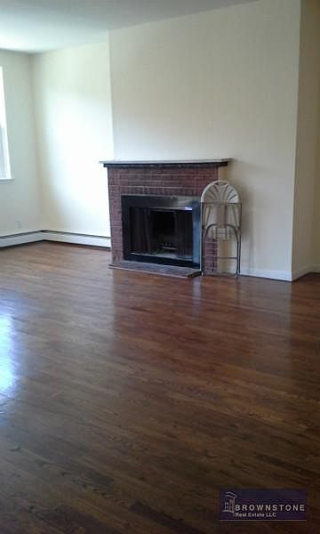 2nd image of 225 Union St #3