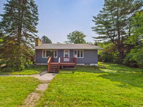 130 5th St, Pine River, MN 56474