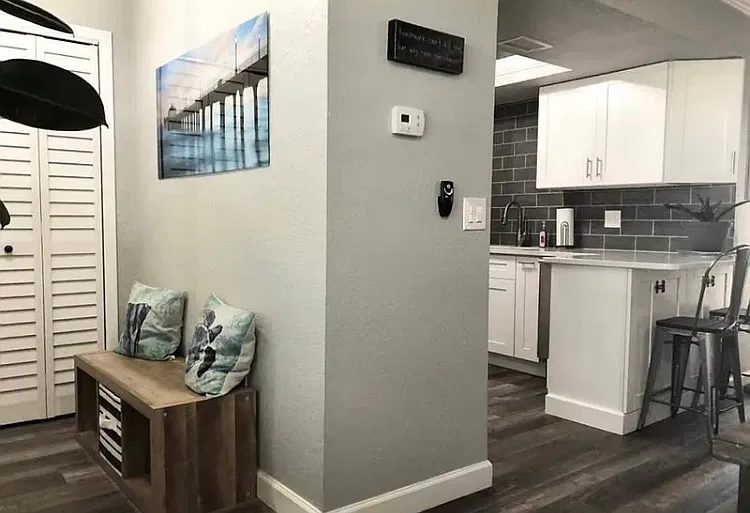 1 bed, 680 sqft, $2,300 — Photo 3