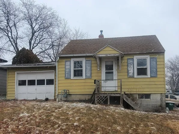 1500 Benton Ave, Corning, IA 50841