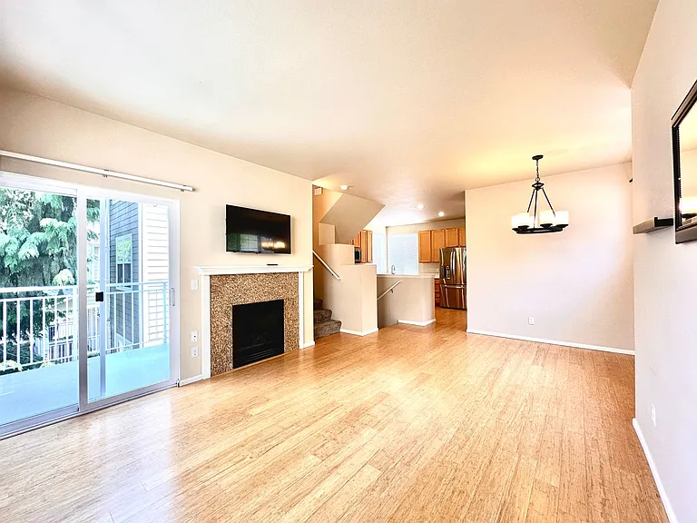 515 225th Pl NE #33 — Photo 12
