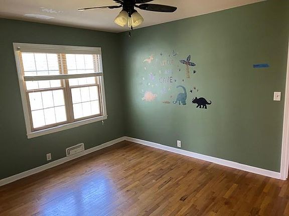 5th image of 710 Bridge St