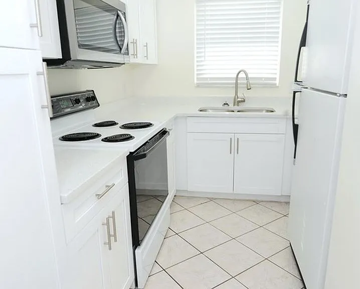 1000 Manatee Rd — Photo 10