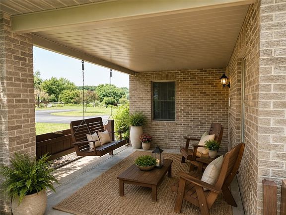 2nd image of 178 Steeplechase Cir