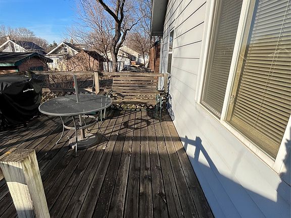 4th image of 3216 SW 13th St