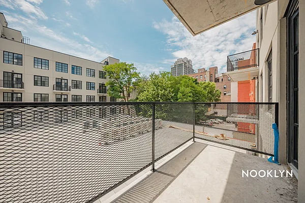 Rented by Nooklyn NYC LLC | media 53