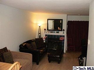 4th image of 6634 Clybourn Ave Unit 57