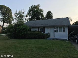 1928 Hileman Rd, Falls Church, VA 22043