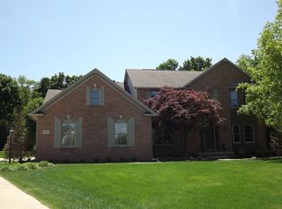 9326 Bletchley Ave NW, North Canton, OH 44720