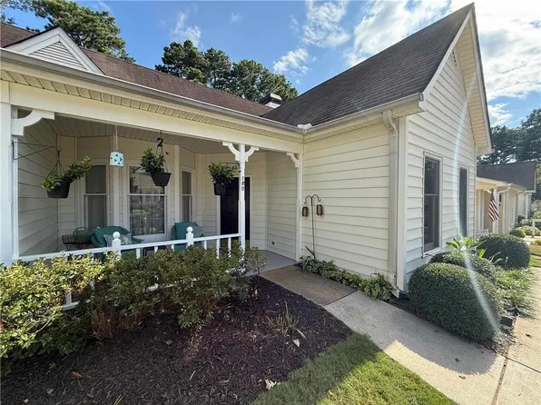 180 Victoria Way, Roswell, GA 30075