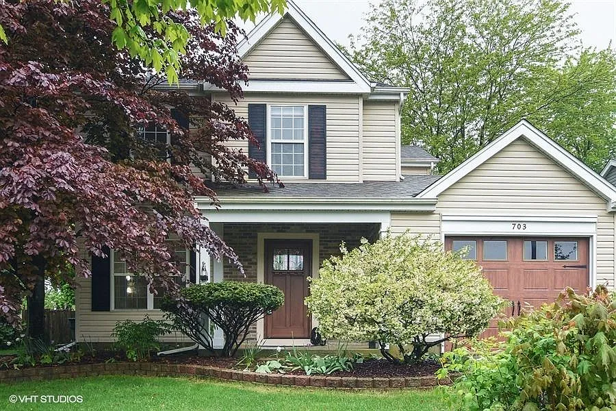 2 bed, 1.5 bath, 1384 sqft, $2,750 — Photo 1