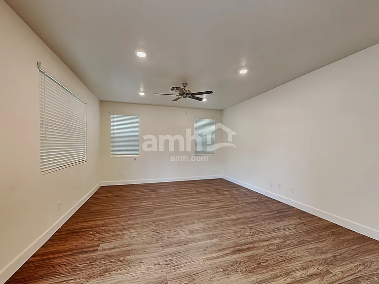 661 W Bosal Dr — Photo 6