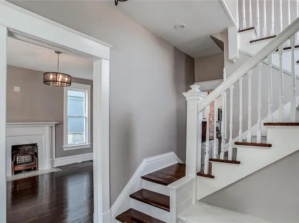 3300 Holmes St, Kansas City, MO 64109