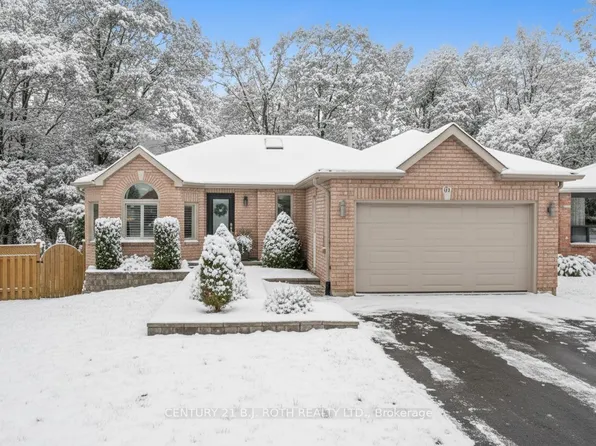 91 Benson Dr, Barrie, ON L4N 7Y4