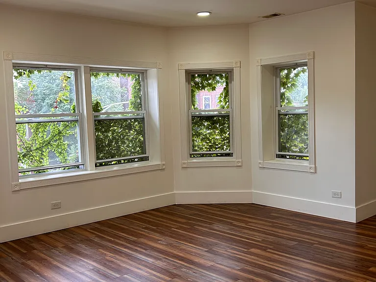 8034 S Eberhart Ave #2 — Photo 8