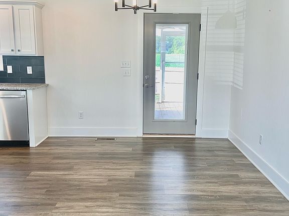 3rd image of 7254 Eagle Stone Ln