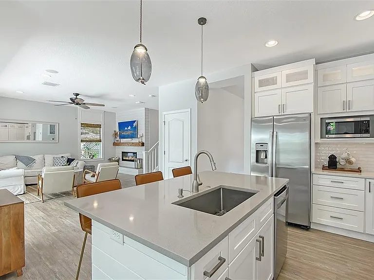 1738 Siesta Dr — Photo 14